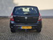 Dacia Sandero - 1.2 Lauréate Airco/Trekhaak/1ste eigenaar/Dealer onderhouden - 1 - Thumbnail