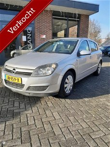 Opel Astra - 1.4 Elegance