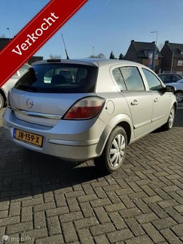 Opel Astra - 1.4 Elegance - 1