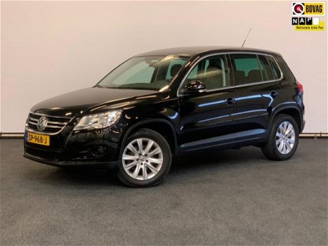 Volkswagen Tiguan - 1.4 TSI Comfort&Design 4Motion - 1