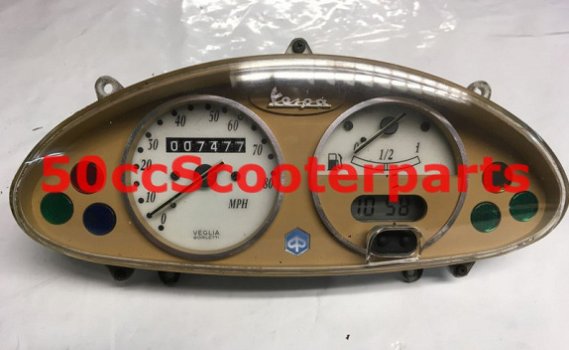 Kmteller Vespa Et4 125cc 580663 Gebruikt - 1