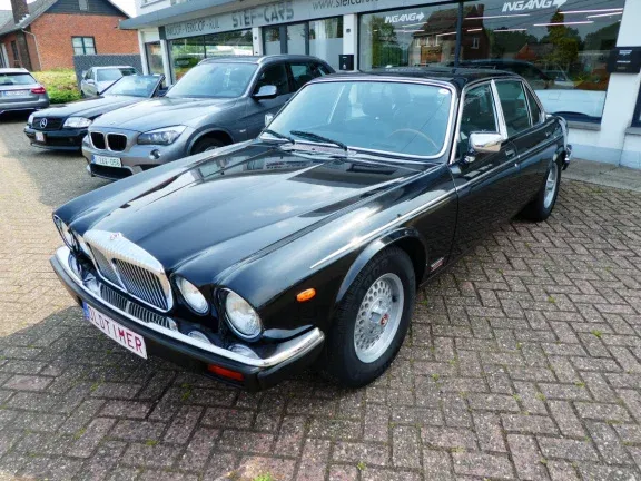 Jaguar Daimler Dubbel Six Lang - nr. 1