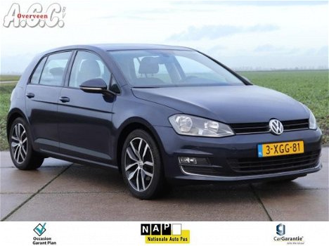 Volkswagen Golf - 1.4 TSi ACT Highline 150pk Navigatie - 1