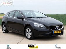 Volvo V40 - 2.0 D4 Summum Business 190pk Navi PDC ECC