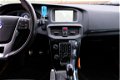 Volvo V40 - 2.0 D2 R-Design Business Xenon/Navi/Leder-Alcant/Enz - 1 - Thumbnail