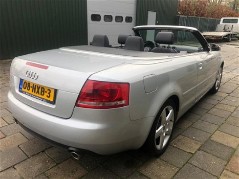 Audi A4 Cabriolet - 1.8 Turbo Advance (Leder Navi Cruise Nieuwstaat) - 1