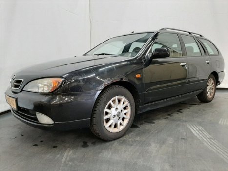 Nissan Primera Estate - 1.8 Sport Airco Trekhaak - 1