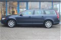 Volvo V70 - 2.0T Momentum Leder - Navi - Trekhaak - 1 - Thumbnail