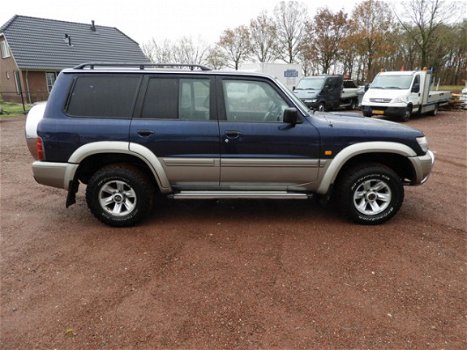 Nissan Patrol GR - 3.0 Di Comfort voll B-stijl Lang 5 Deurs - 1