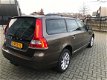 Volvo V70 - 2.0 D3 Summum xenon leder standkachel stoelverwarming pdc navigatie - 1 - Thumbnail