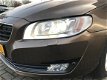 Volvo V70 - 2.0 D3 Summum xenon leder standkachel stoelverwarming pdc navigatie - 1 - Thumbnail