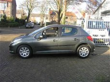 Peugeot 207 - 1.4 Cool 'n Blue 5 drs 2e eigenaar 174d km nap airco sturbekr nieuwe apk