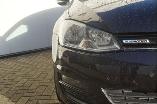 Volkswagen Golf - 1.0 TSI 115pk Comfortline | Navigatie | Pdc | Clima | Bluetooth | Dab - 1