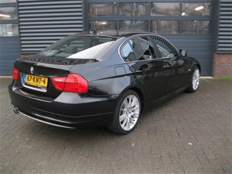 BMW 3-serie - 318i Business Line Navigatie Parkeersensoren - 1