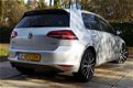 Volkswagen Golf - 1.6 TDI Highline BlueMotion Navi/Xenon/leder/Pdc/Ecc/Cr-Controle/Privacy-Glas/18-I - 1 - Thumbnail