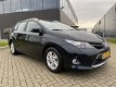 Toyota Auris Touring Sports - 1.8 Hybrid Aspiration NAVIGATIE/ INCL 6 MAANDEN GARANTIE - 1 - Thumbnail