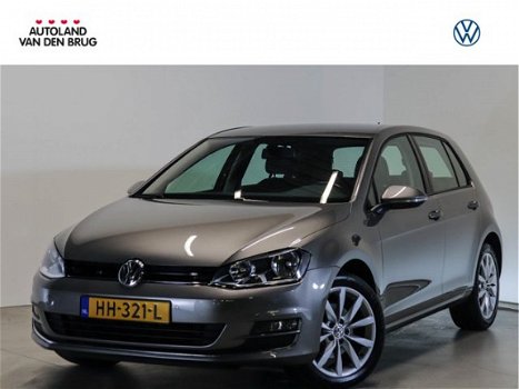 Volkswagen Golf - 1.4 TSI 125 PK Highline | Side assist | Navigatie | Achteruitrijcamera | DAB+ | Ve - 1