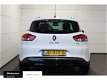 Renault Clio Estate - 0.9 TCe Night&Day (Navigatie - Parkeersensoren Achter) - 1 - Thumbnail