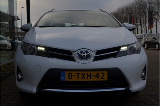 Toyota Auris Touring Sports - 1.8 Hybrid Aspiration, NL Auto, Dealeronderhouden, Camera, Clima, Lich - 1