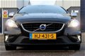 Volvo V40 - 2.0 D2 R-Design (B) + Xenon + Navi + Lmv + Pdc - 11/2015 - 1 - Thumbnail