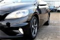 Volvo V40 - 2.0 D2 R-Design (B) + Xenon + Navi + Lmv + Pdc - 11/2015 - 1 - Thumbnail