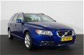 Volvo V70 - 2.0D 136PK ocean race edition > leer | xenon | trekhaak | cruise control | parkeersensor - 1 - Thumbnail