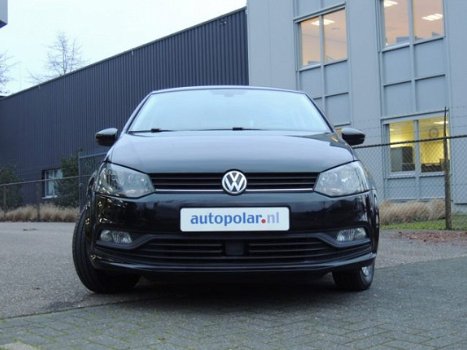 Volkswagen Polo - 1.4 TDI 90pk Comfortline/Navi/Trekhaak/Bluetooth - 1