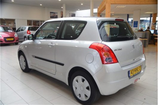 Suzuki Swift - 1.3 Comfort [ AIRCO | DEALER ONDERHOUDEN | LAGE KILOMETER ] - 1