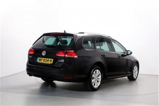 Volkswagen Golf Variant - 1.0 TSI Connected Series Navigatie DAB+ Camera Parkeersensoren Climate Con - 1