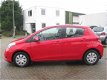 Toyota Yaris - 1.0 VVT-i Now Nette en zuinige yaris met cruise controle en trekhaak - 1 - Thumbnail