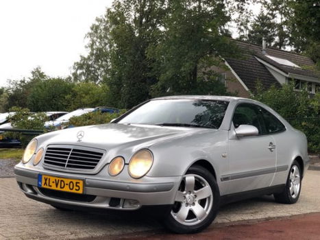 Mercedes-Benz CLK-Klasse - 200 ELEGANCE / CLIMA / PDC / € 1.650, - 1