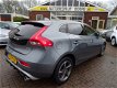 Volvo V40 - 2.0 D4 190pk R-Design Pano-Dak, Navi, Pdc - 1 - Thumbnail