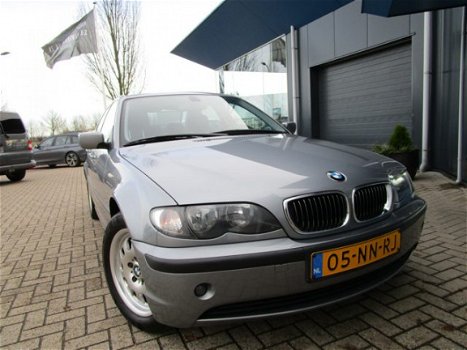 BMW 3-serie - 320i Executive 6-CILINDER - 1