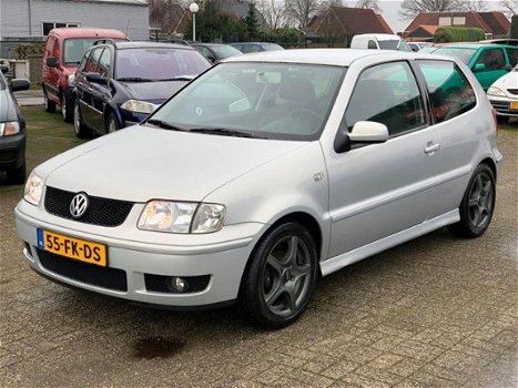 Volkswagen Polo - 1.4-16V Comfortline OPRUIMINGSWEKEN BIJ PETER MULDER JR - 1