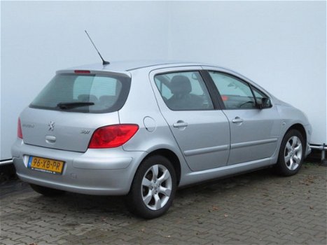 Peugeot 307 - 1.6-16V Premium - 1