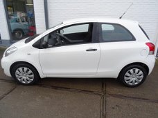 Toyota Yaris - 1.3 VVTi Comfort