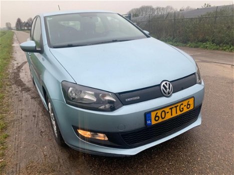 Volkswagen Polo - 1.2 TDI BlueMotion Comfortline 2012 / 90.000km navi - 1