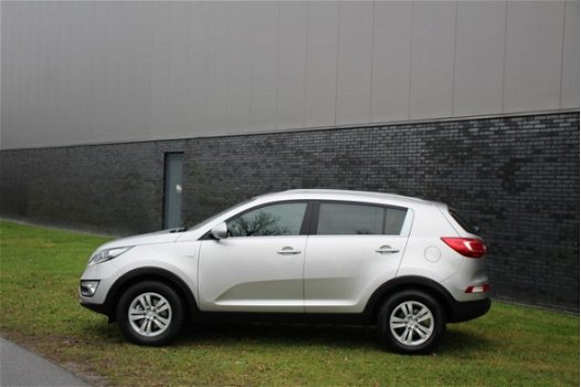 Kia Sportage - 1.6 GDI Vibe Navigatie, Parkeercamera, Lichtmetalen velgen - 1