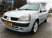 Renault Clio - 1.4-16V Expression nieuwe apk bij aflevering - 1 - Thumbnail