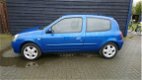 Renault Clio - 1.2-16V Campus - 1 - Thumbnail