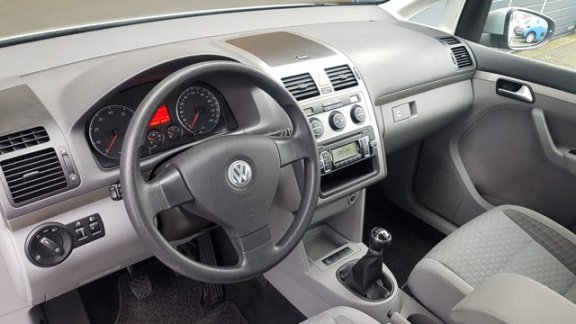 Volkswagen Touran - 1.4 TSI Trendline 7-ZITTER/CLIMA/CRUISE/DAKRAIL - 1