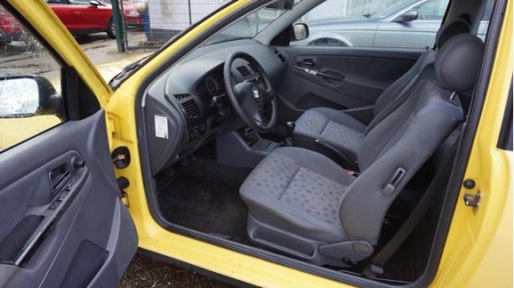 Seat Ibiza - 1.4 Stella hele leuke rijd goed stuurbk distributie-vervangen - 1