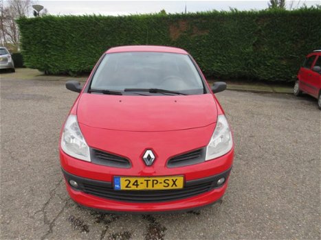 Renault Clio - 1.2-16V Expression Airco, NL auto, dealer onderhouden Nieuwjaarssale - 1