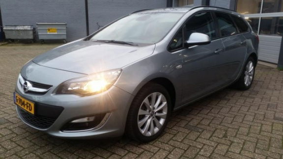 Opel Astra Sports Tourer - 1.4 Turbo Sport AIRCO 140PK TREKHAAK - 1