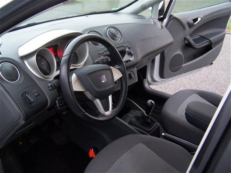 Seat Ibiza ST - 1.2 TDI Style Ecomotive /Zeer mooi apk tot 12-12-2021 - 1