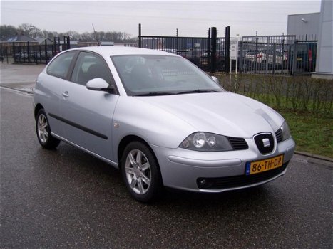 Seat Ibiza - 1.4-16V Sensation airco/ Cruise control - 1