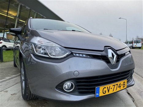 Renault Clio Estate - 1.5 dCi 90Pk ECO Night&Day Airco R-Link PDCa - 1