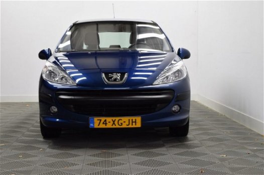 Peugeot 207 - XT 1.6-16V 5 deurs - 1