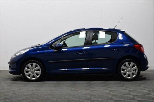 Peugeot 207 - XT 1.6-16V 5 deurs - 1