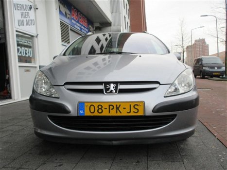 Peugeot 307 Break - 2.0-16V XS Clima - 1